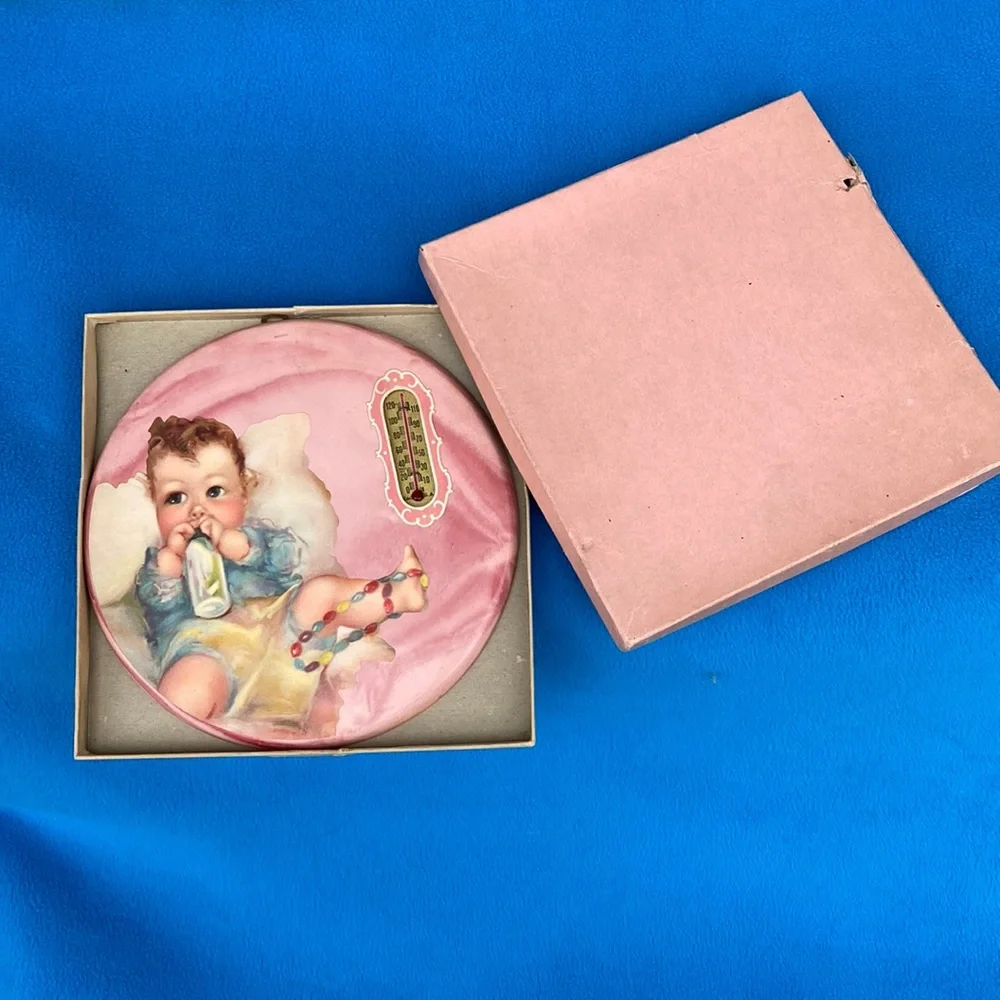 Baby Wall Hanging 1937 Vintage - With Box - Picture 2 of 6
